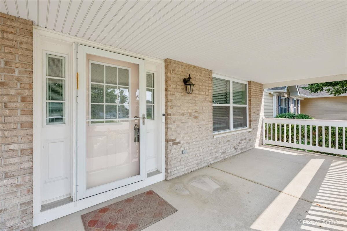 10942 Preston Parkway Property Photo 2
