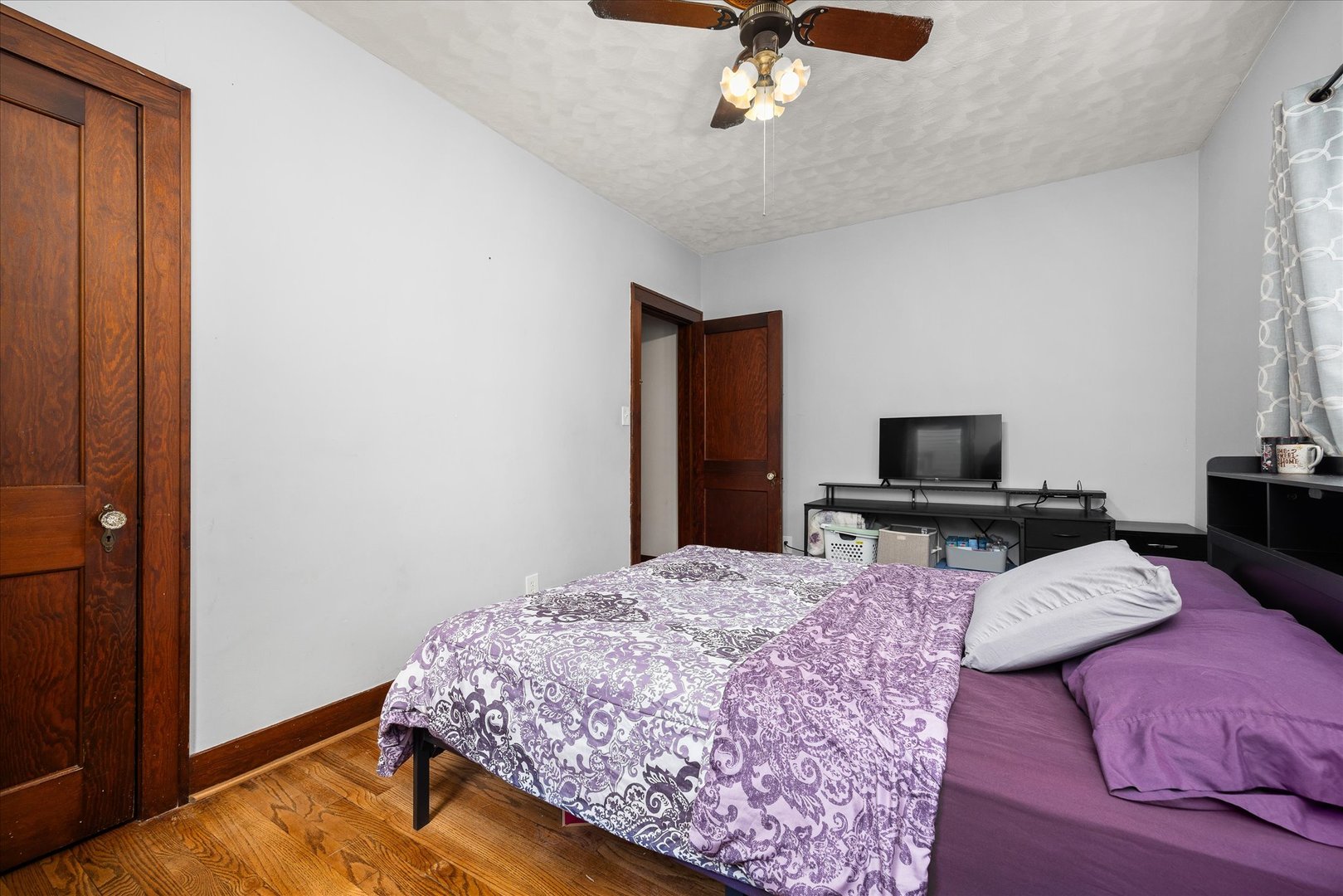 1006 S Bloomington Street Property Photo 23