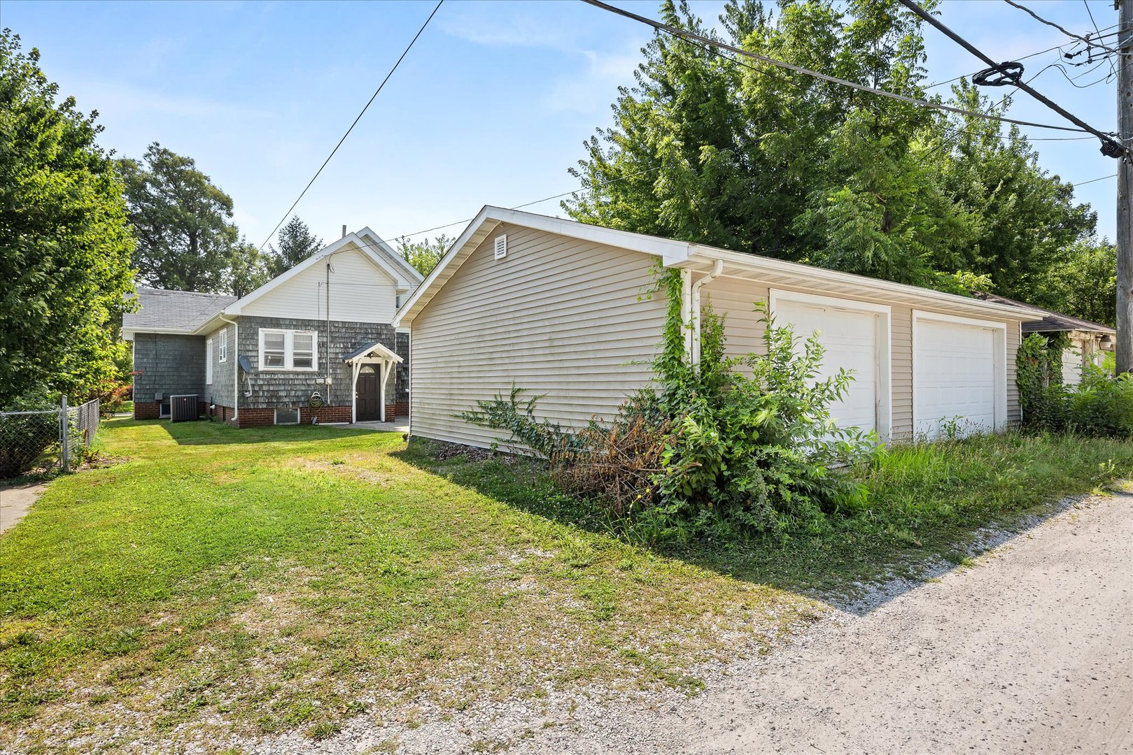 1006 S Bloomington Street Property Photo 41