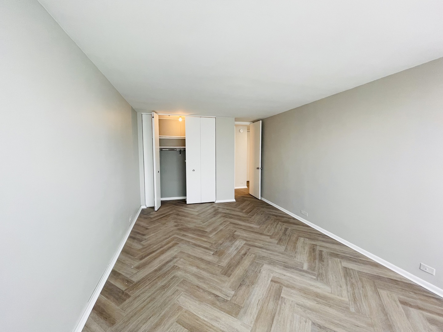 4800 S Chicago Beach Drive 2512n Property Photo 9