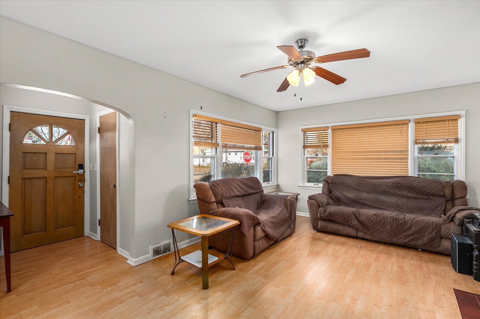 1060 Catherine Street Property Photo 4