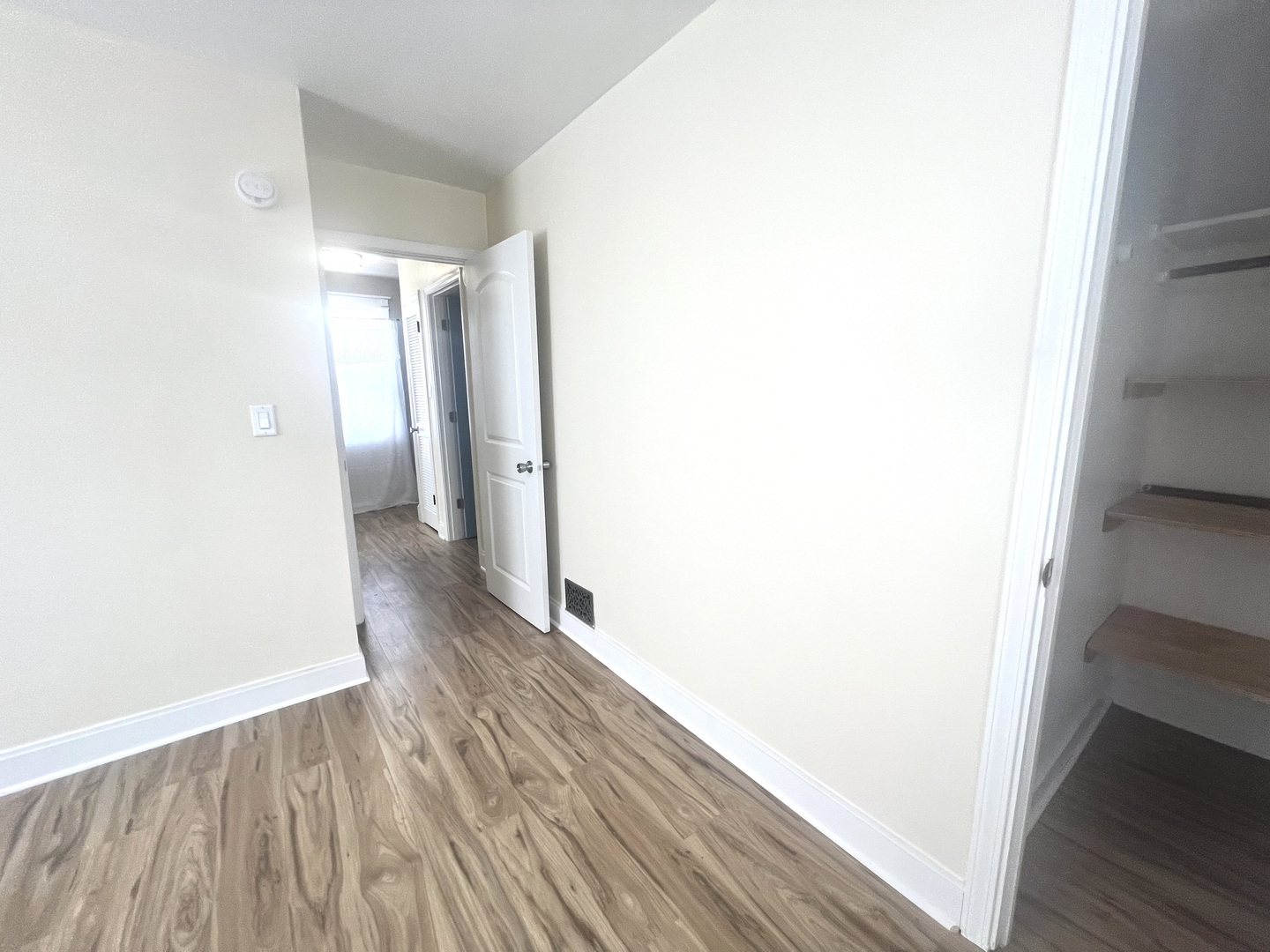 7541 S Hamilton Avenue Property Photo 22