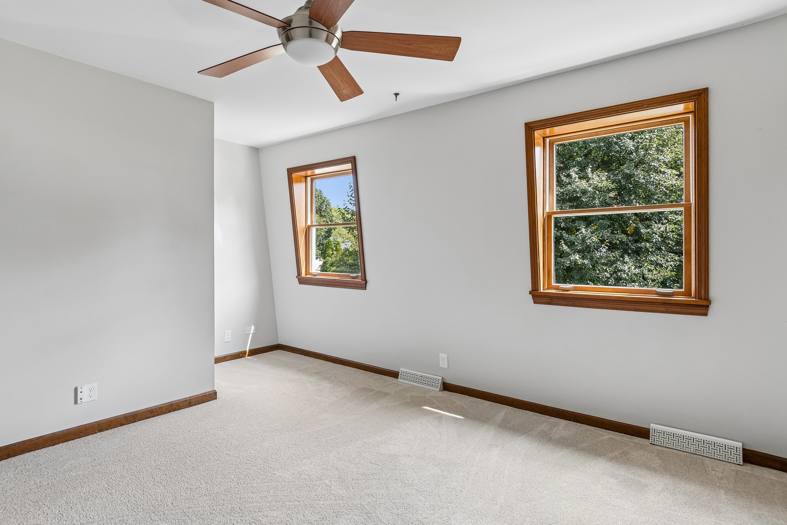2305 Pepper Valley Drive Property Photo 11