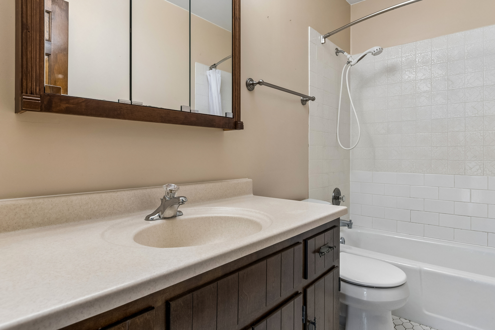 2305 Pepper Valley Drive Property Photo 12
