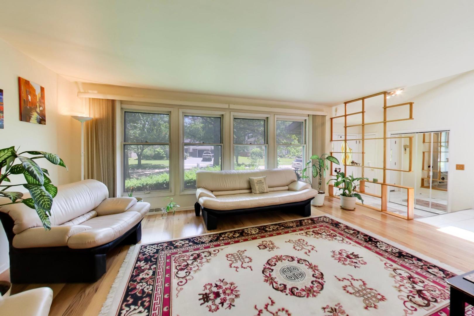 3214 River Falls Drive Property Photo 5