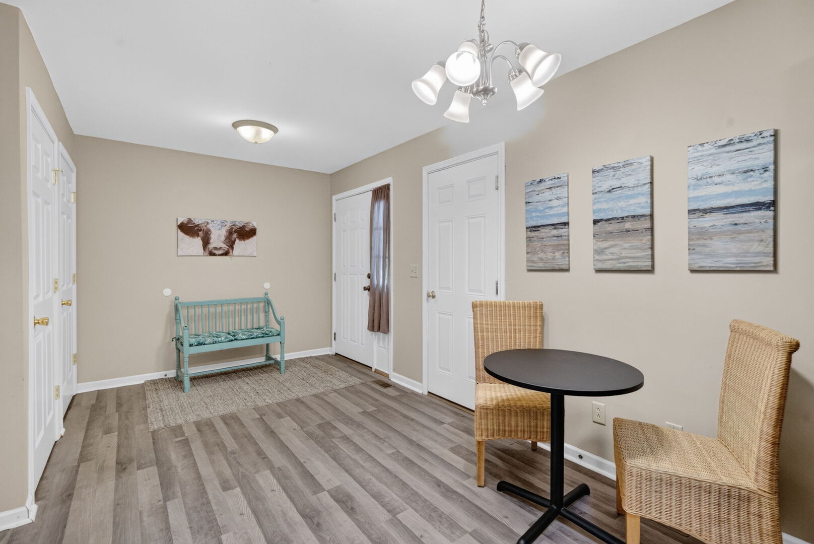 175 Harbor Landing Property Photo 3