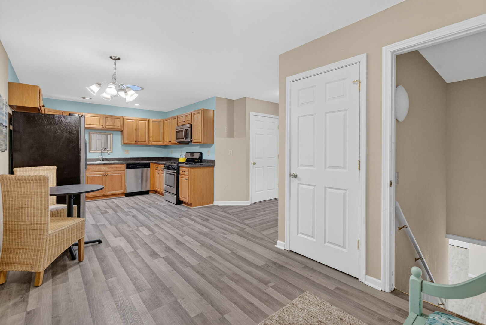 175 Harbor Landing Property Photo 25