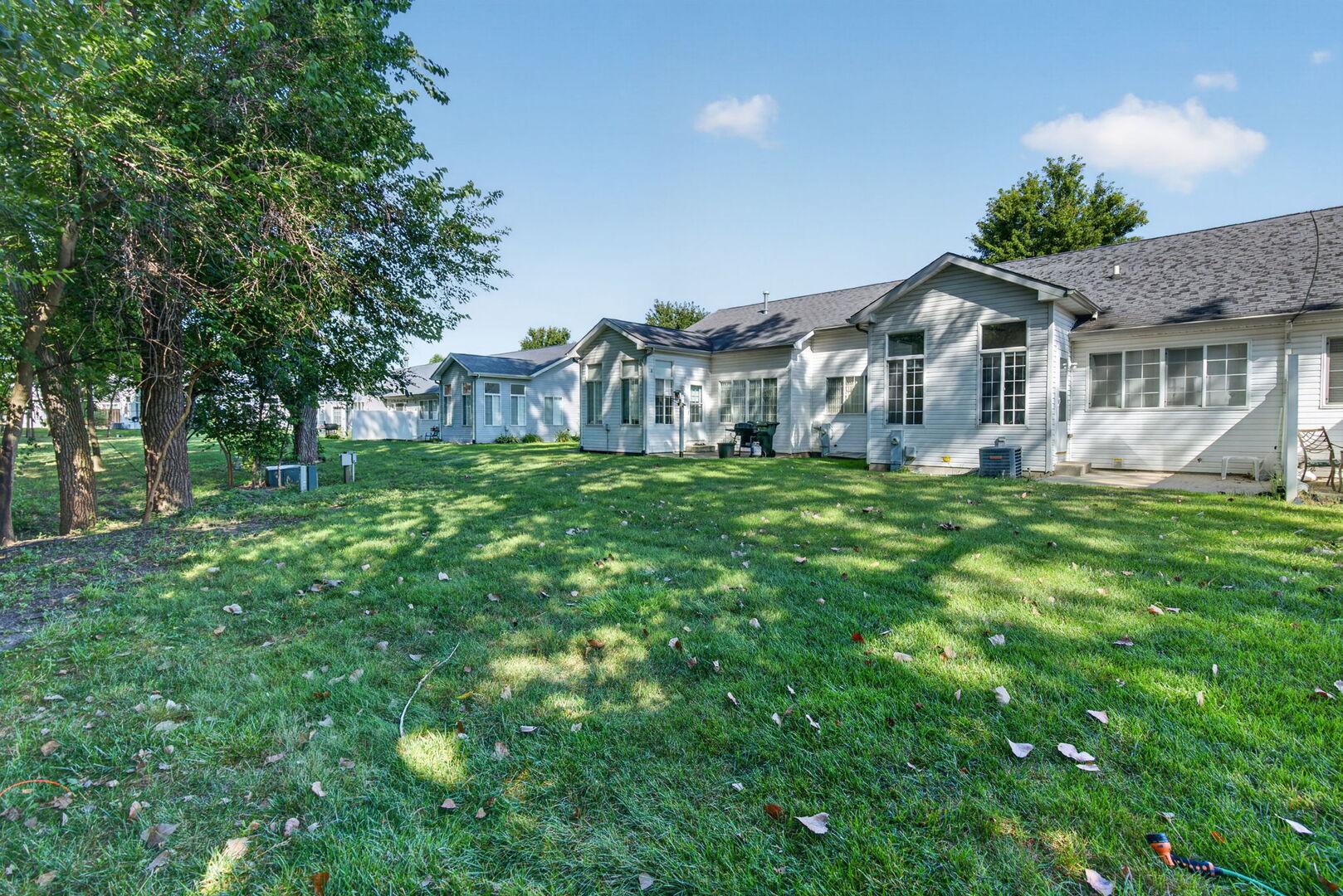 175 Harbor Landing Property Photo 32