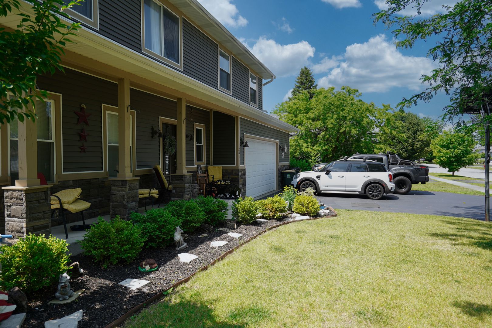 281 Fox Chase Drive Property Photo 3