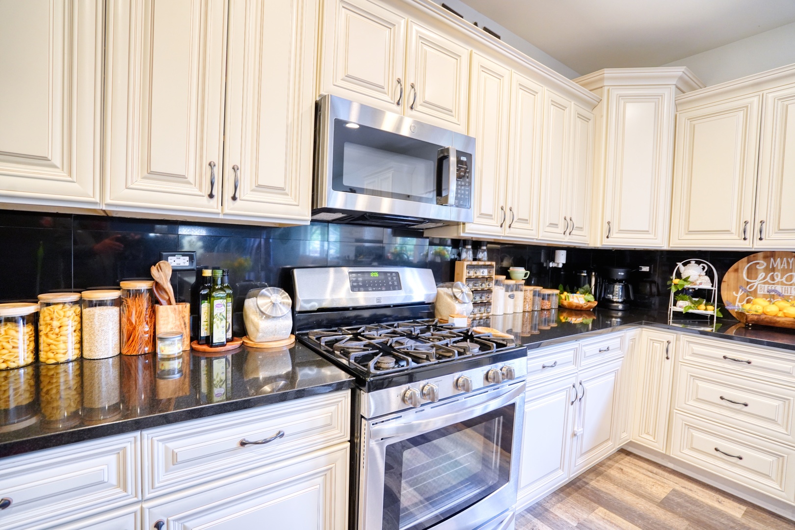 281 Fox Chase Drive Property Photo 18