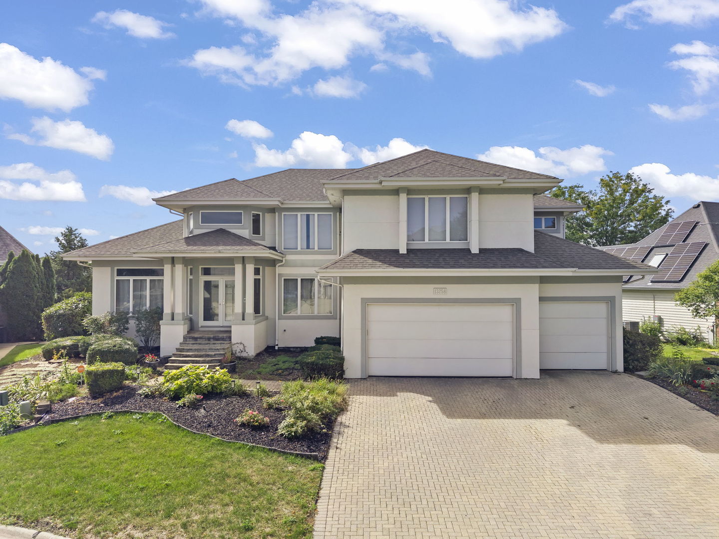 13258 Lakepoint Drive Property Photo 1
