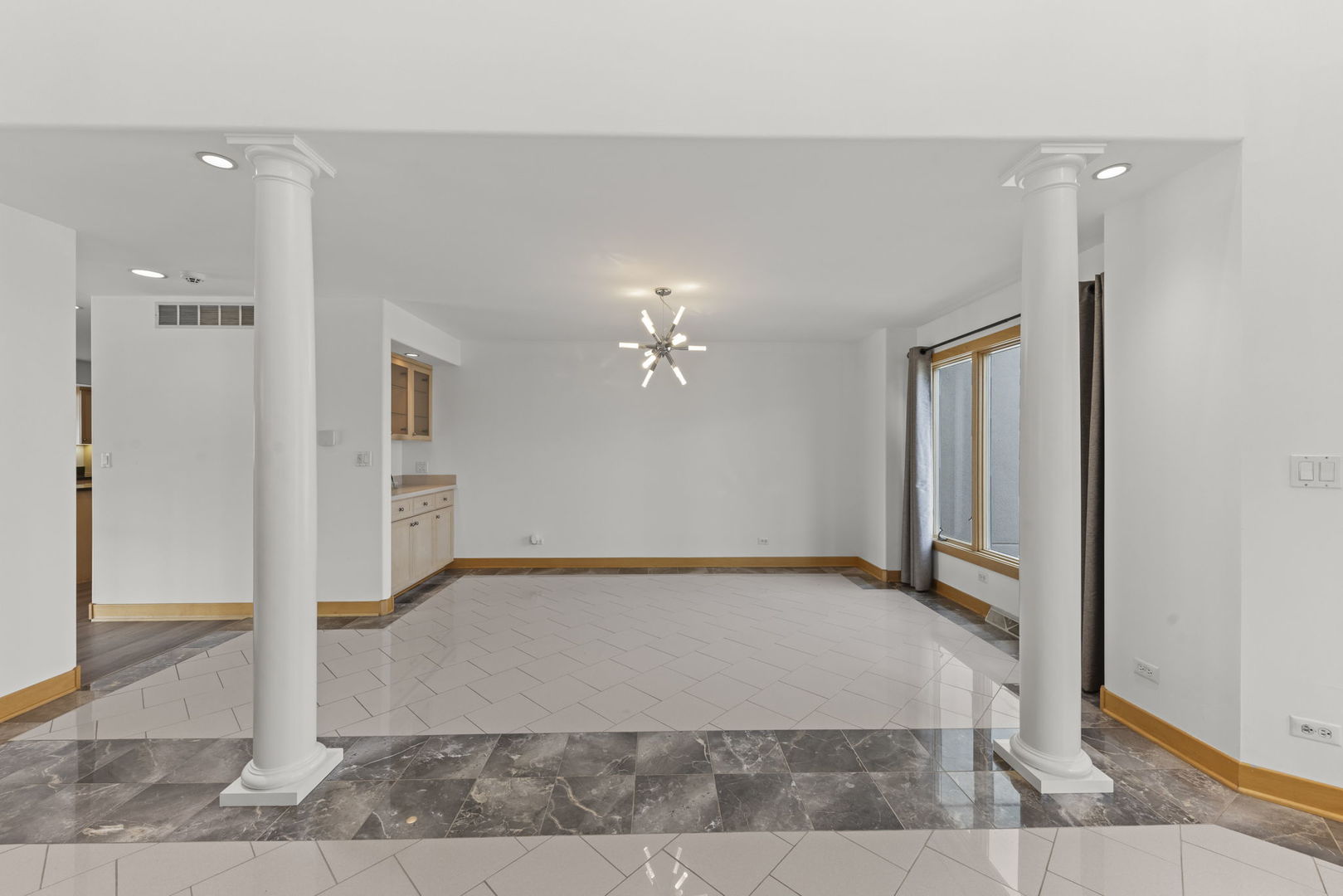 13258 Lakepoint Drive Property Photo 5