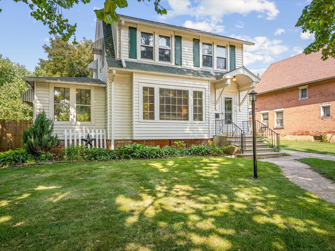 116 N Jefferson Avenue