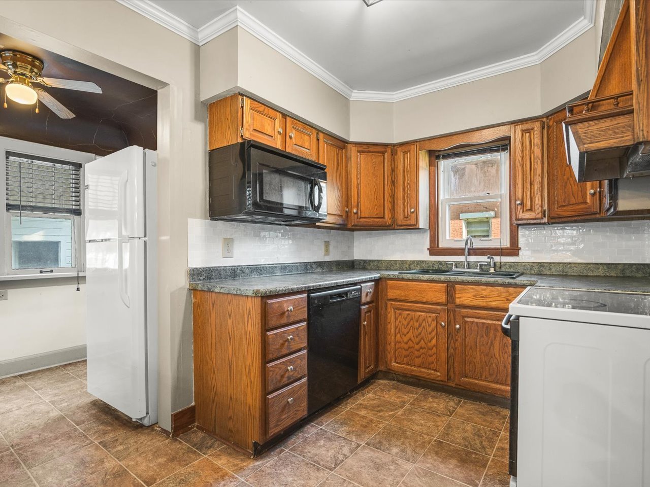 116 N Jefferson Avenue Property Photo 12