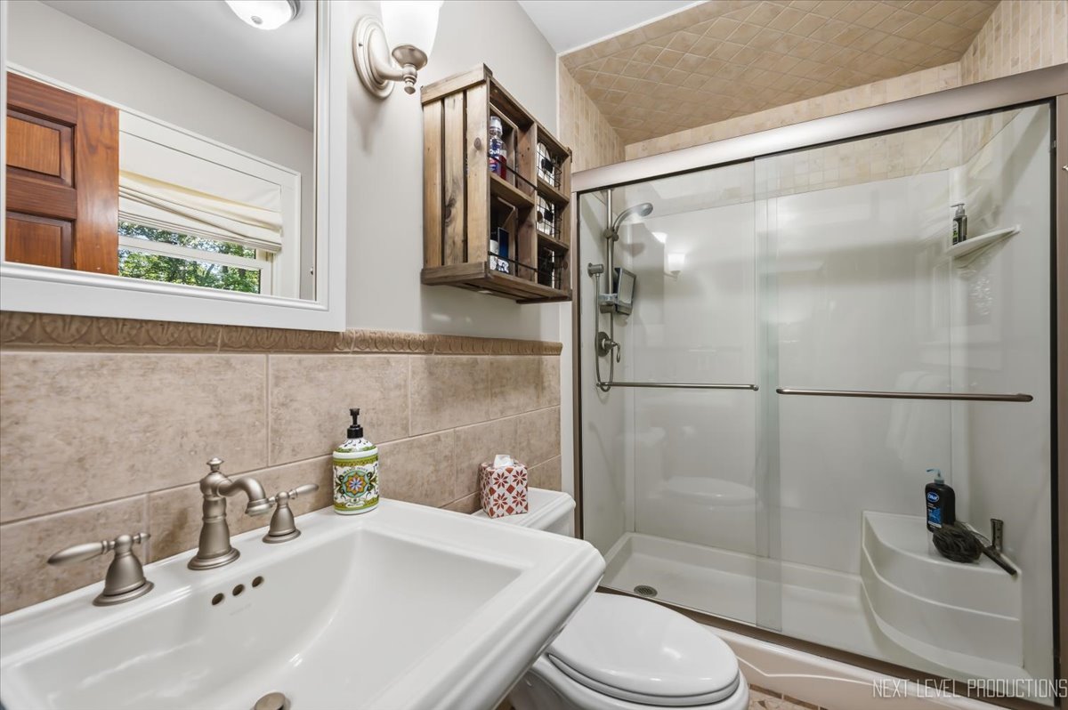 4n621 Deerslayer Drive Property Photo 17