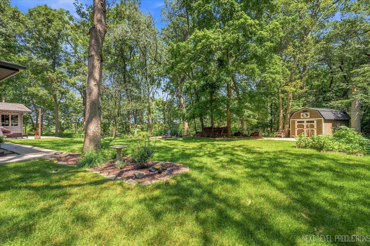 4n621 Deerslayer Drive Property Photo 32