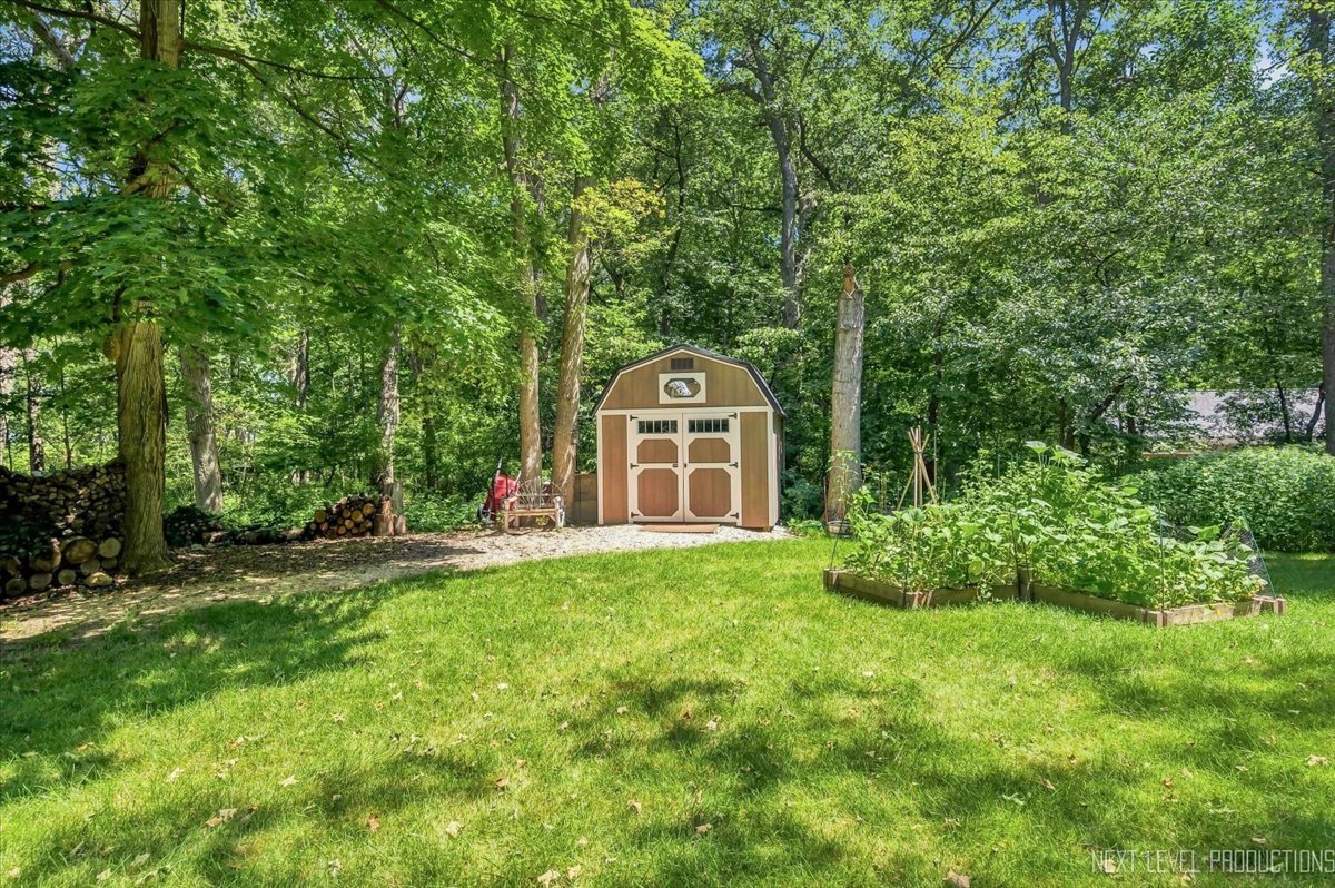 4n621 Deerslayer Drive Property Photo 33