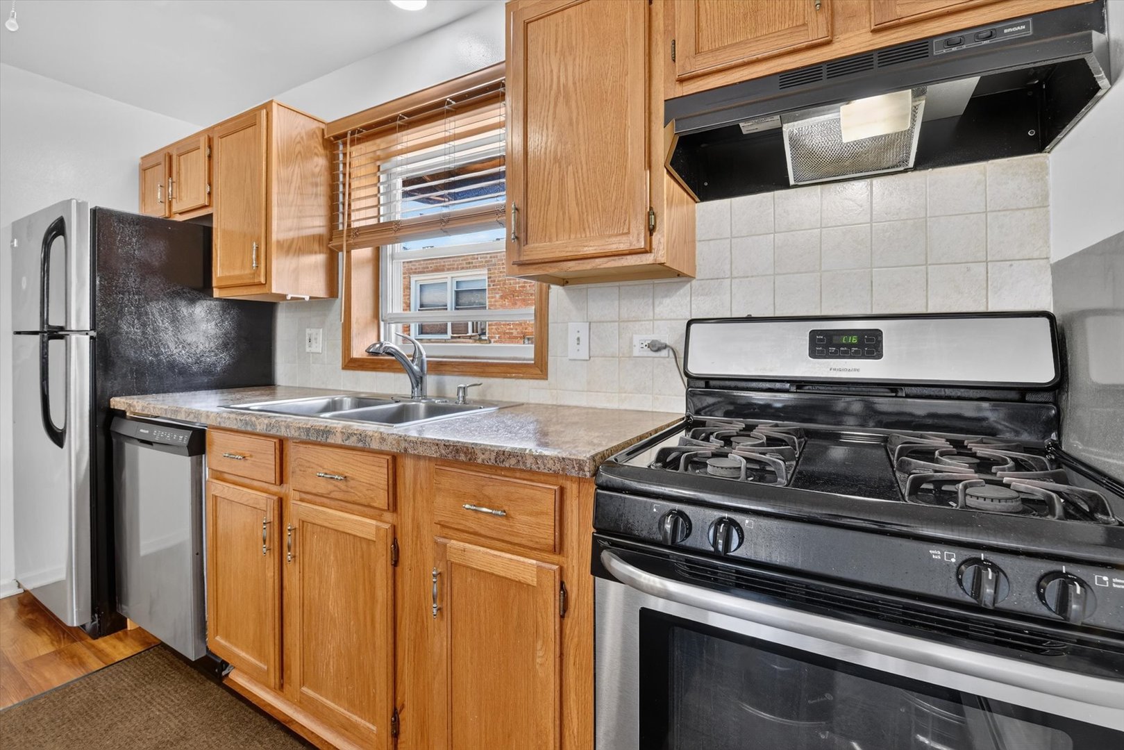 10751 S Harlem Avenue 3f Property Photo 12