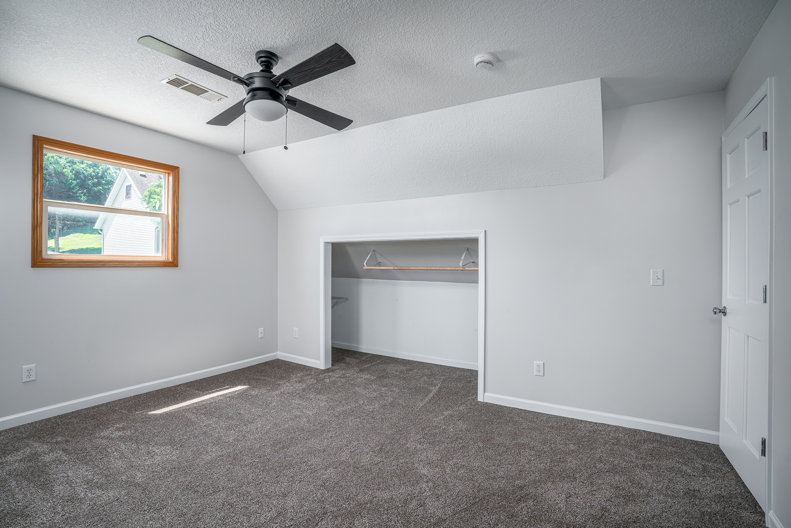 1148 Valley Drive Property Photo 16