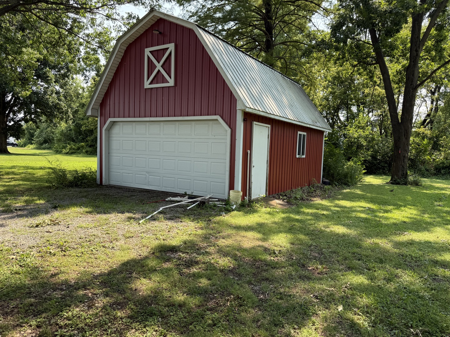 715 State Street Property Photo 13