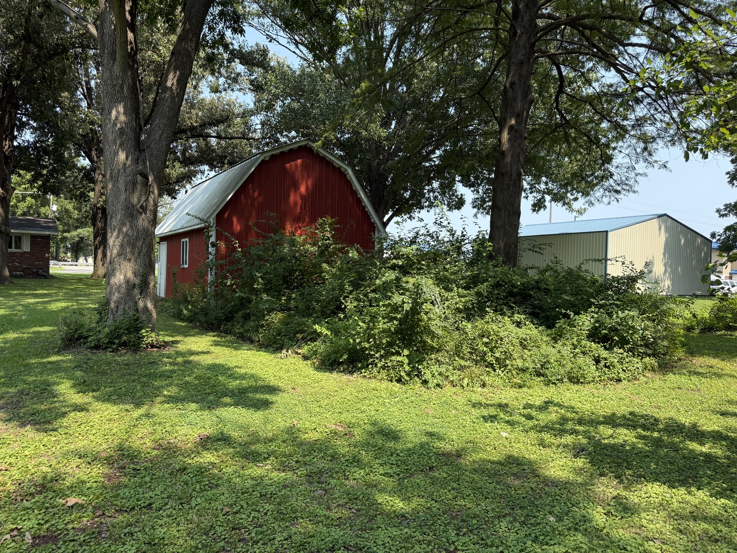 715 State Street Property Photo 15