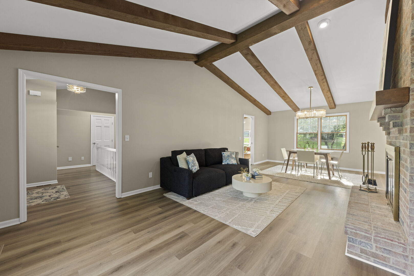 7 Douglas Drive Property Photo 6