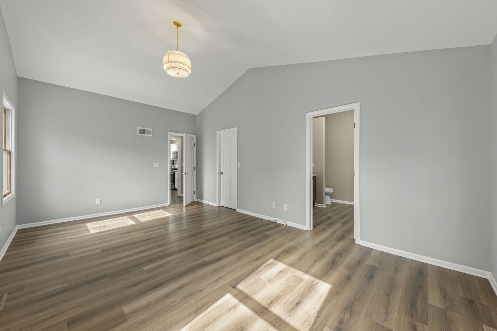 7 Douglas Drive Property Photo 15
