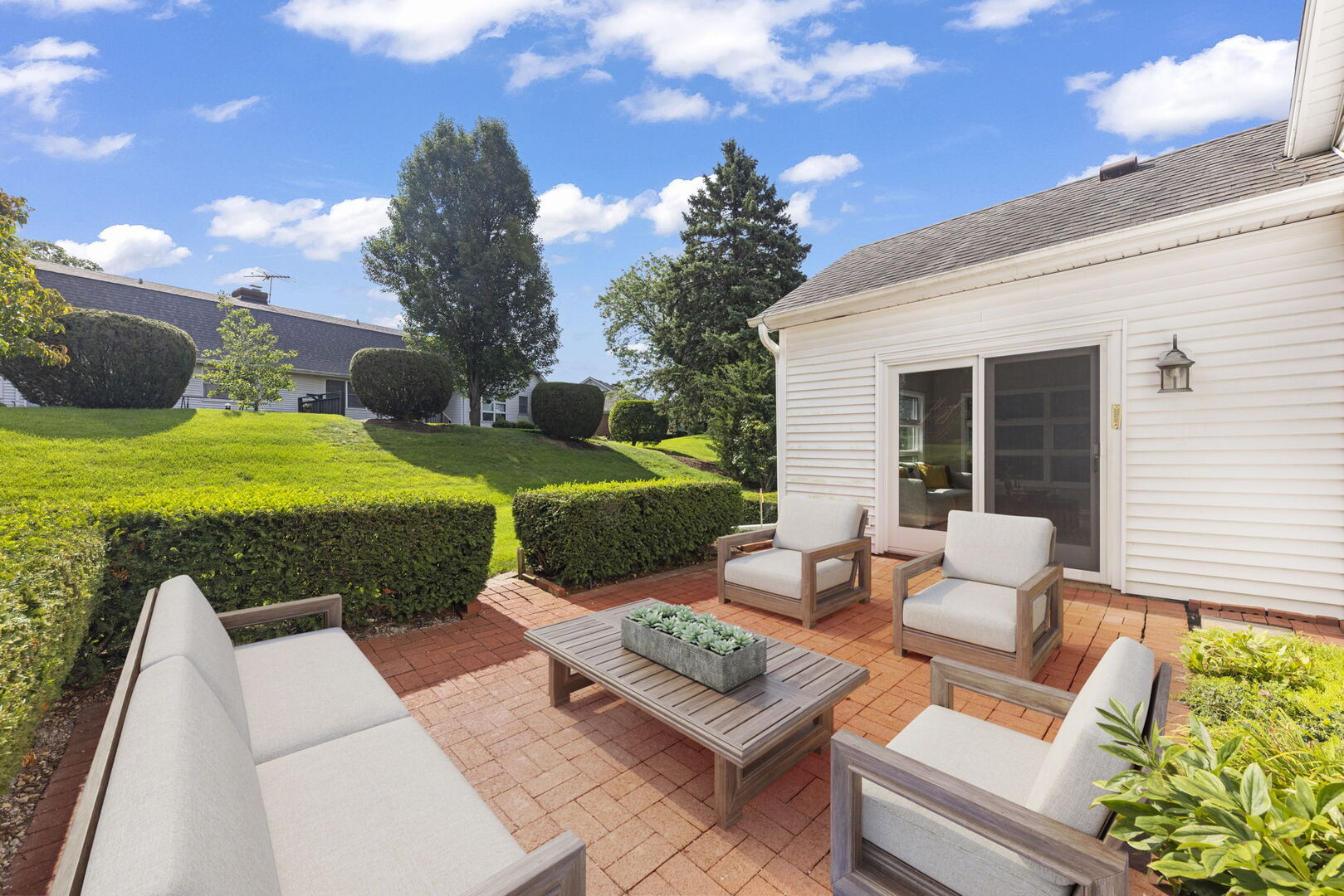 7 Douglas Drive Property Photo 24