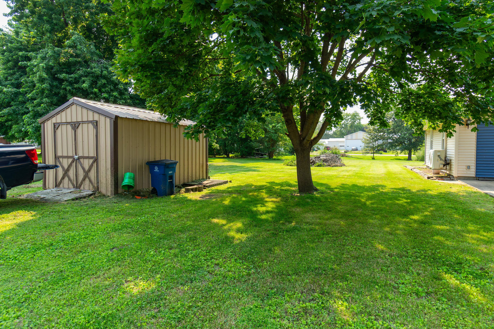 214 Ne 6th Avenue Property Photo 37