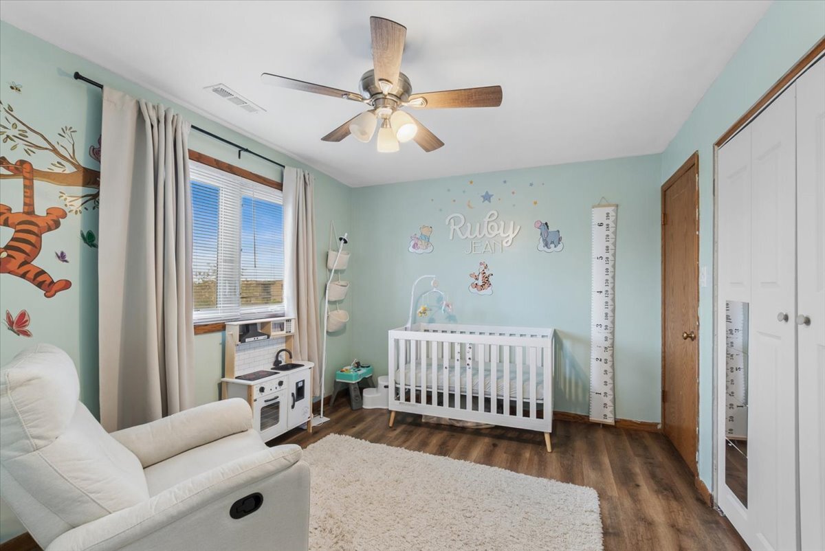 10704 Kilpatrick Avenue 3b Property Photo 17
