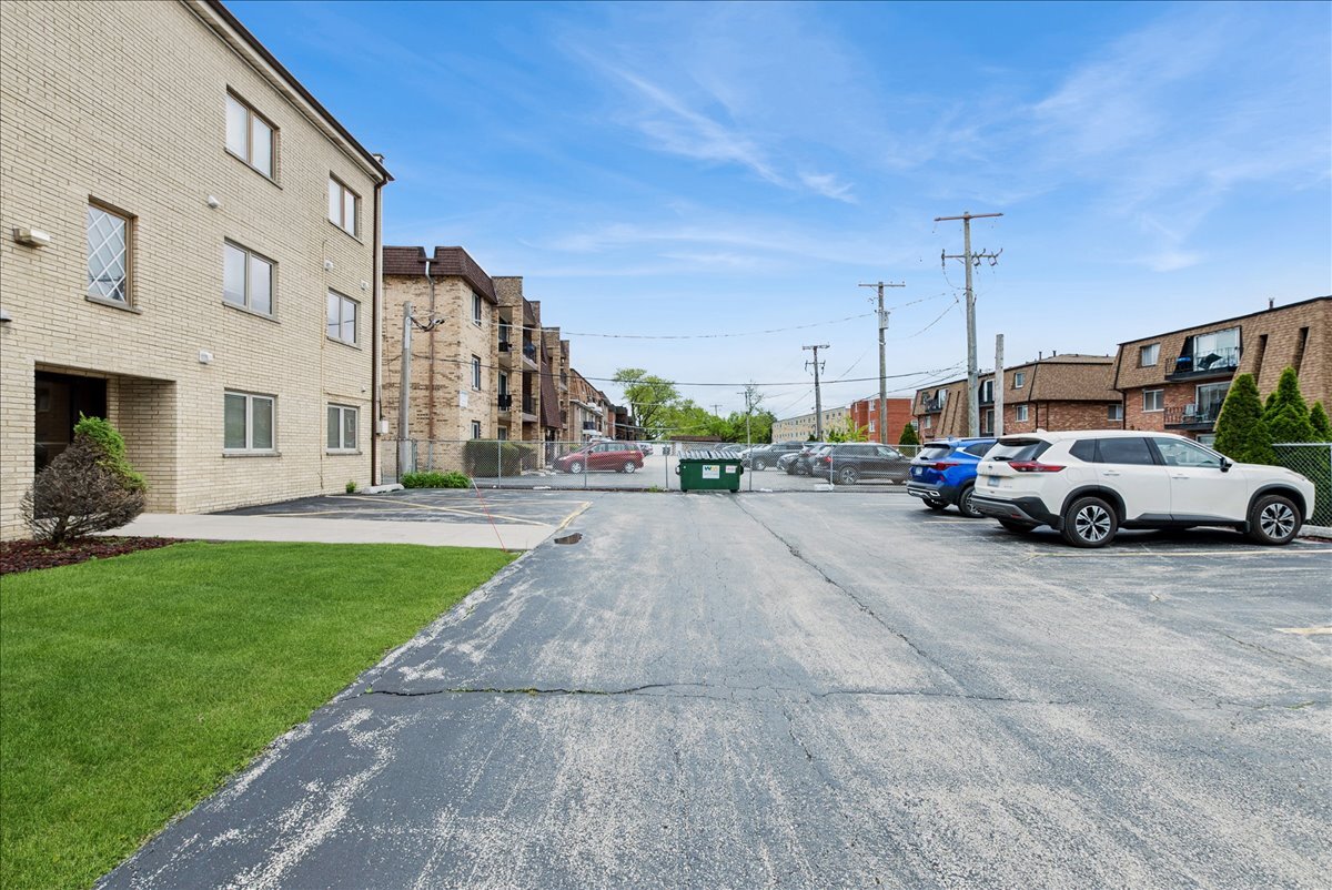 10704 Kilpatrick Avenue 3b Property Photo 19