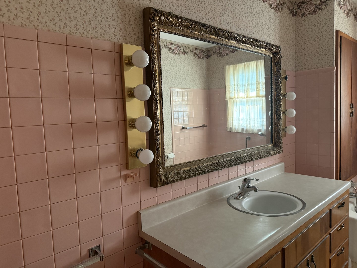 1021 7th Street Property Photo 11