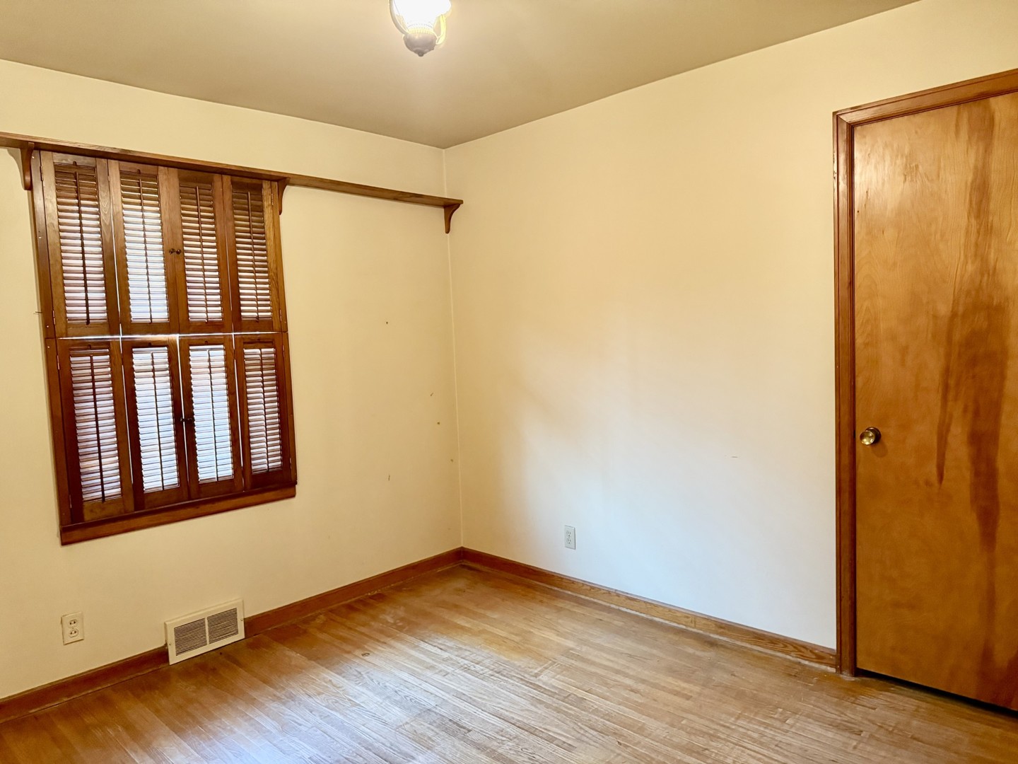 1021 7th Street Property Photo 12