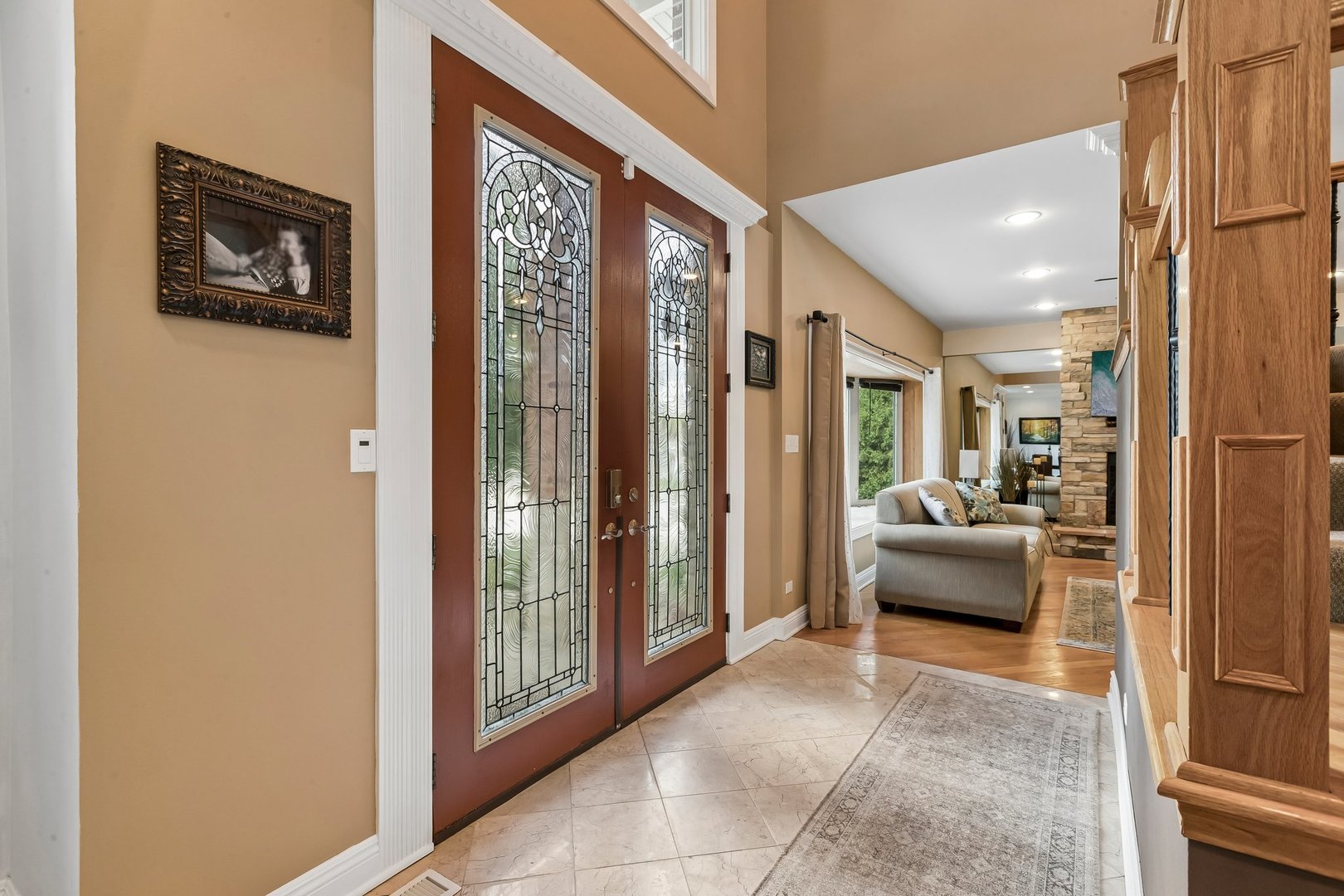 610 W Lonnquist Boulevard Property Photo 3