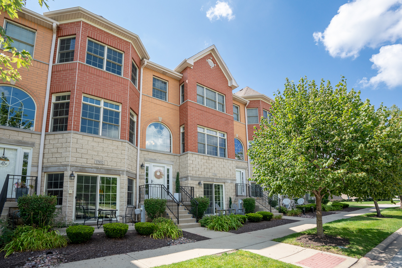17930 Fountain Circle Property Photo