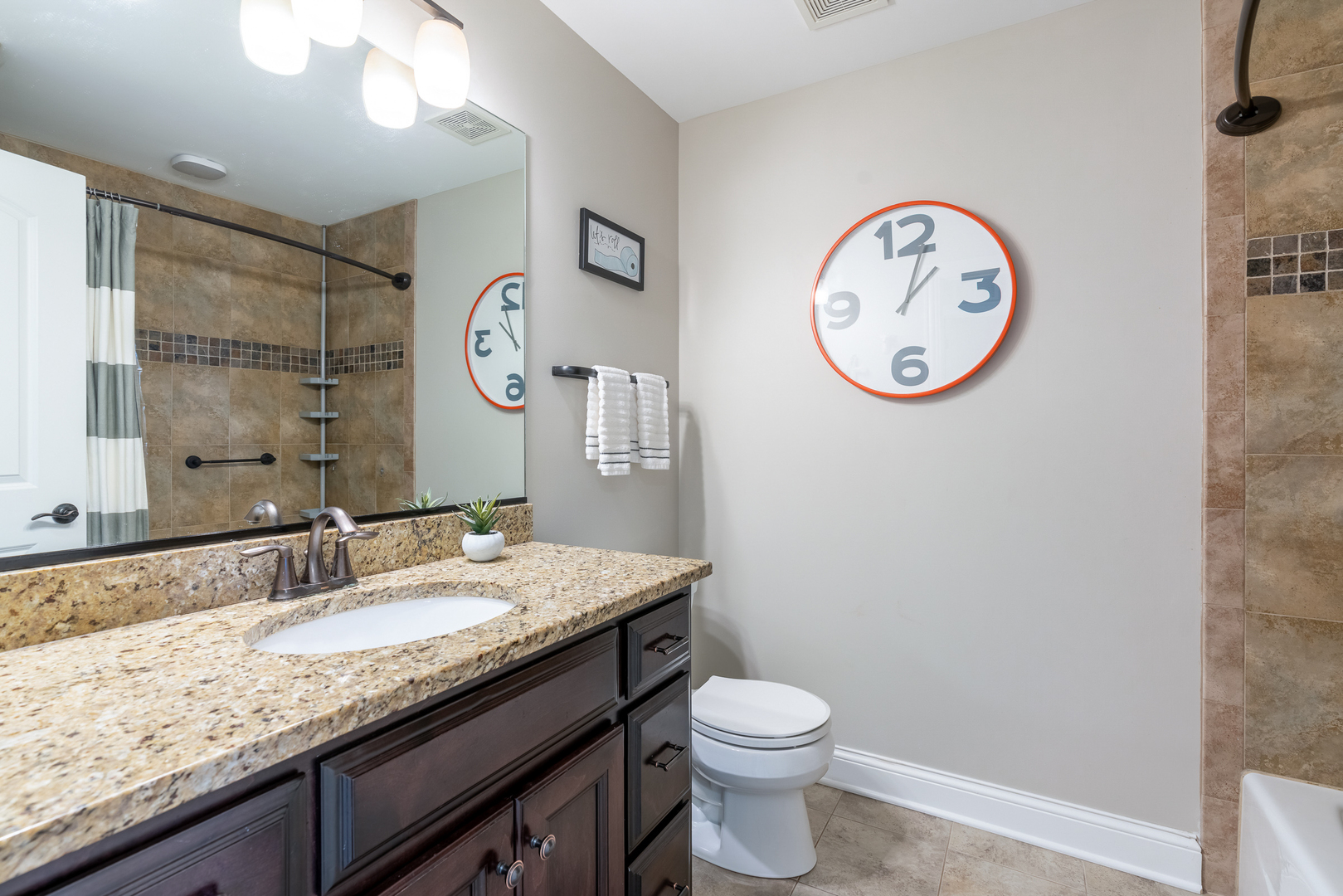 17930 Fountain Circle Property Photo 23