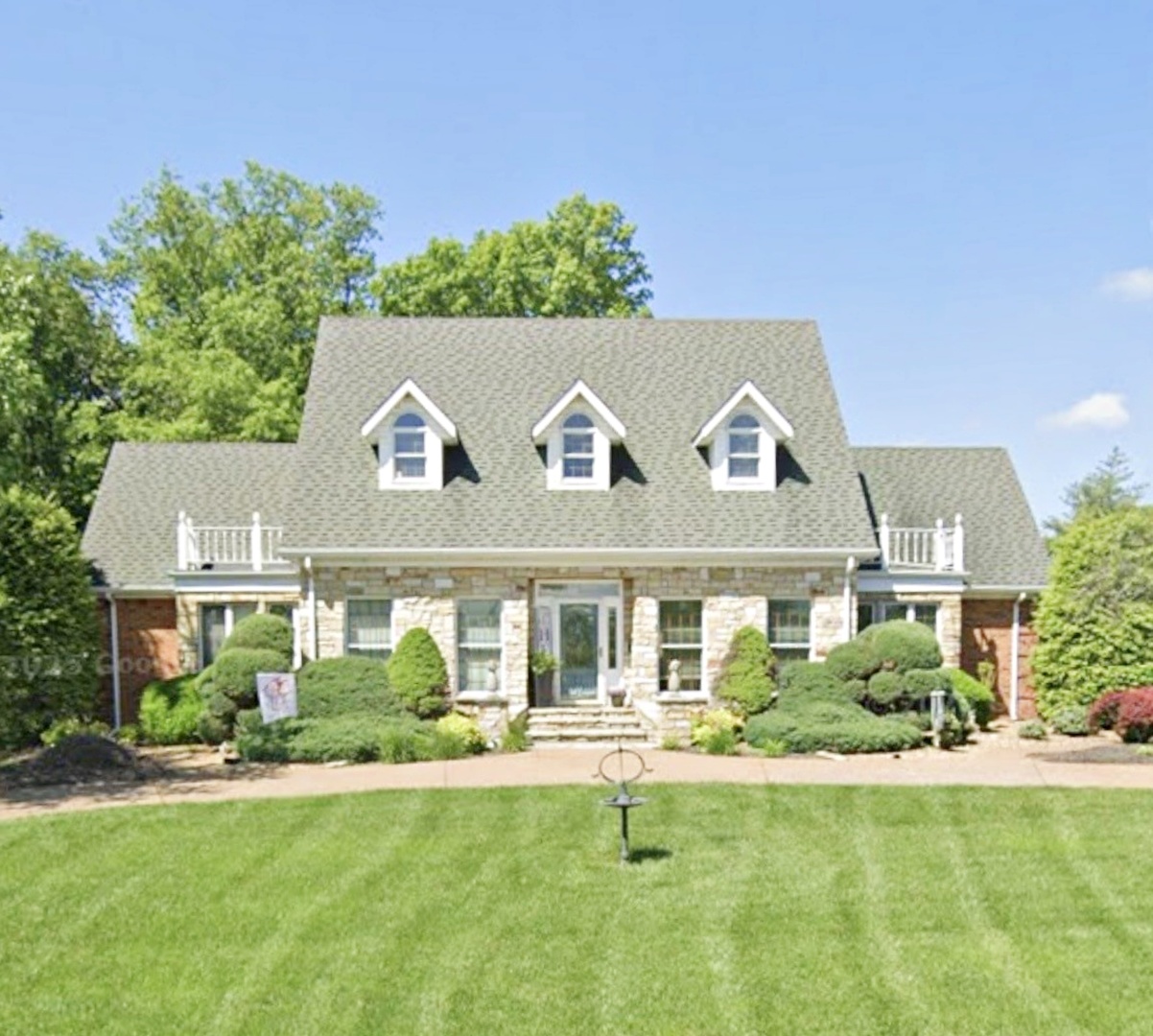 29 E Lakewood Drive Property Photo 1