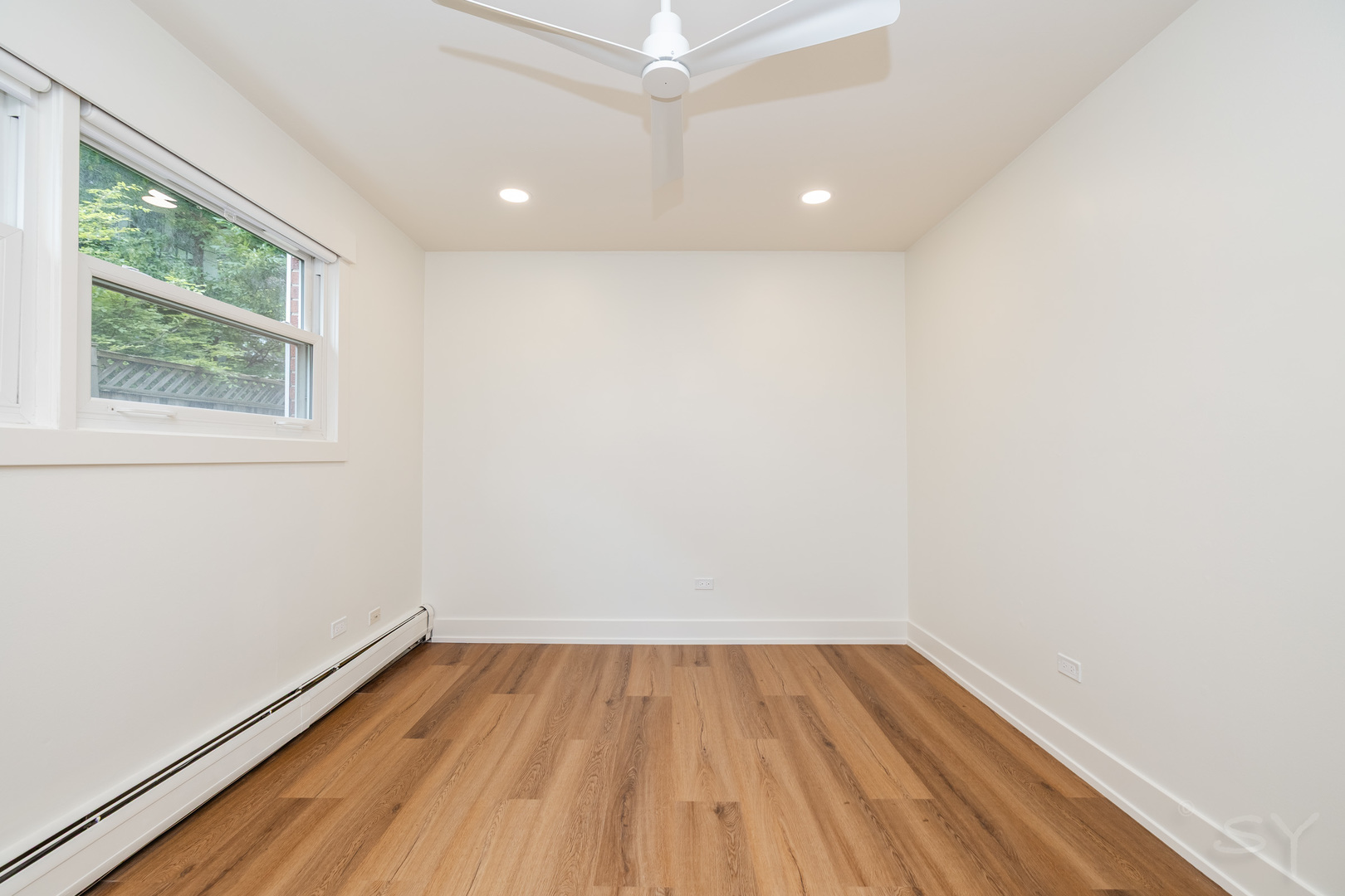 406 Franklin Avenue 1b Property Photo 17
