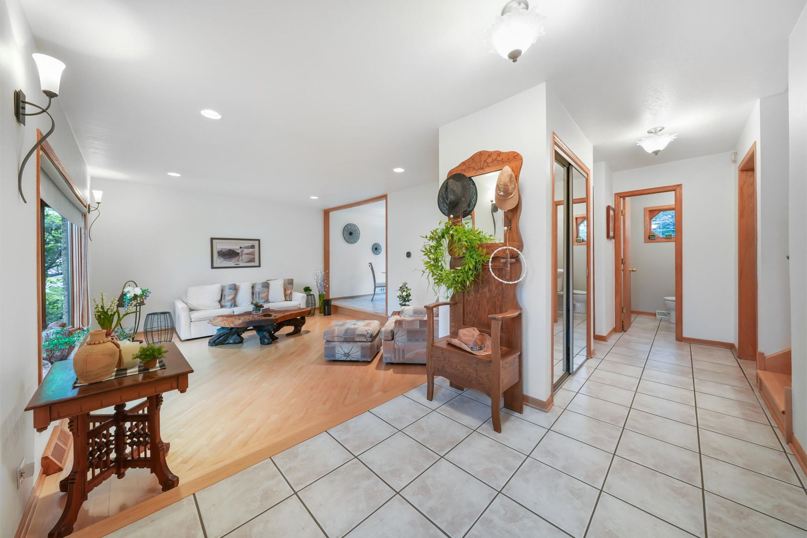 5n625 Santa Fe Trail Property Photo 6