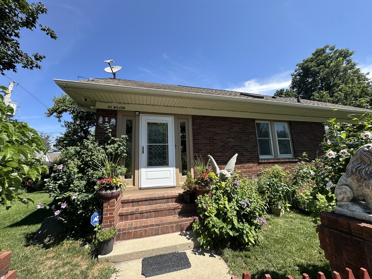 85 Wilcox Avenue Property Photo 1