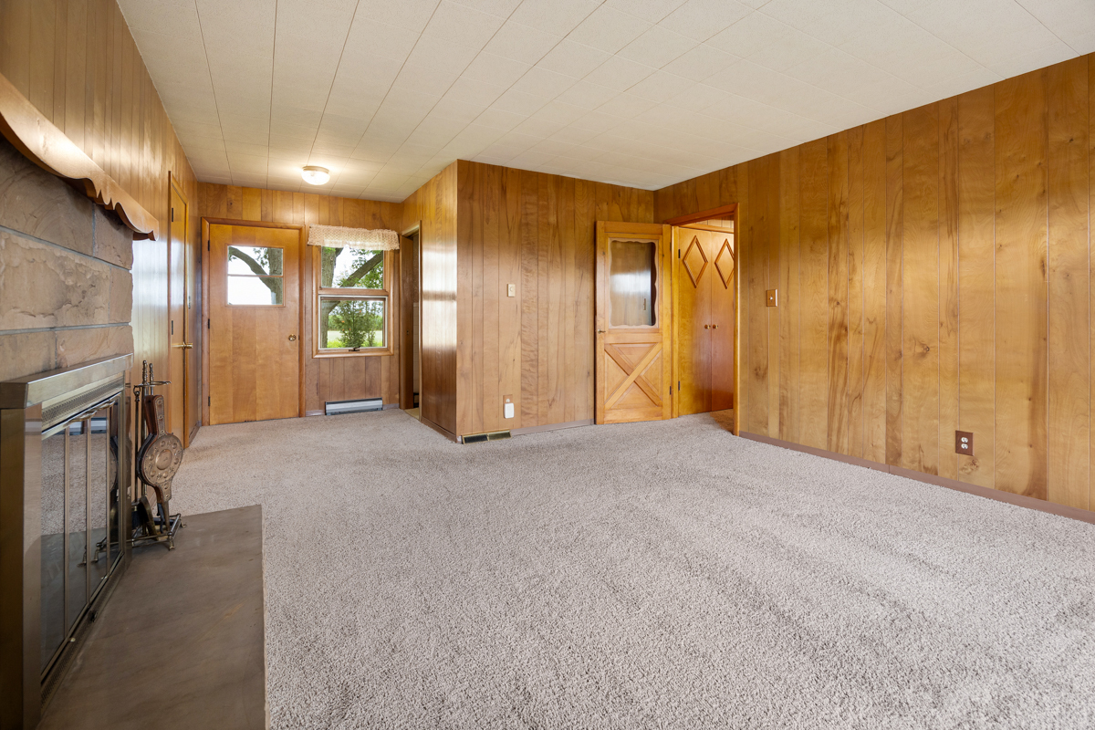 21313 Anthony Road Property Photo 9