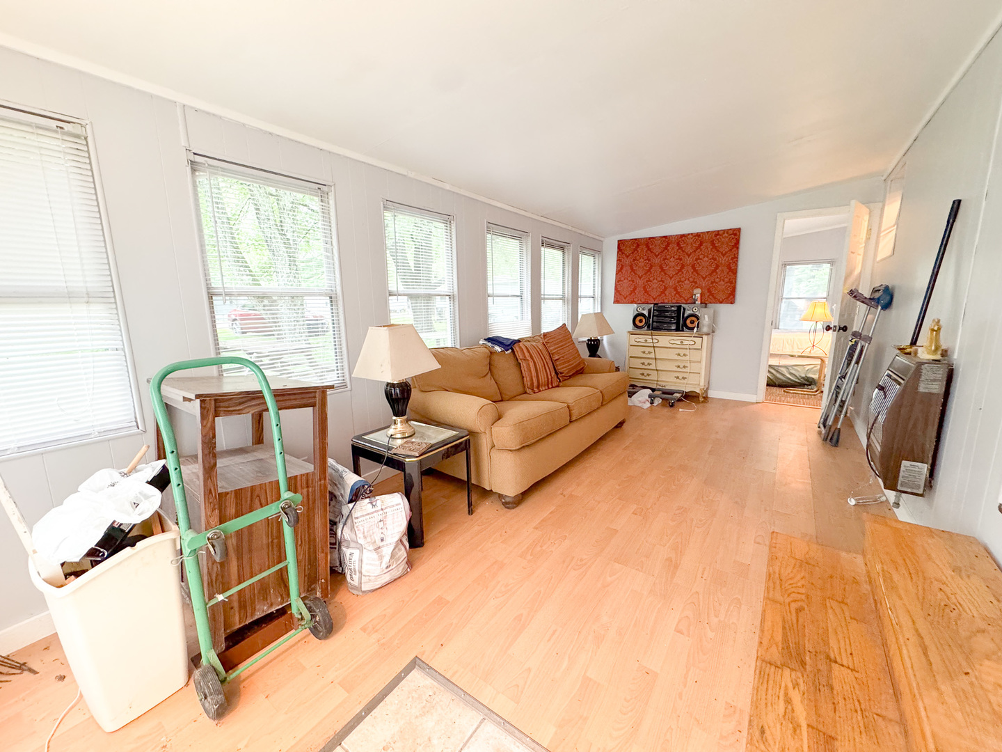 12719882 Property Photo 4