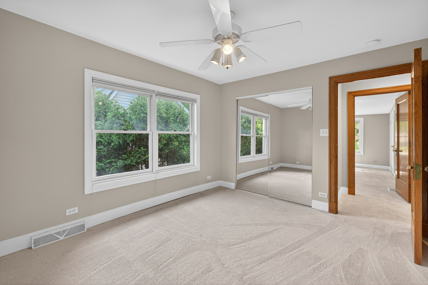 433 S Euclid Avenue Property Photo 23