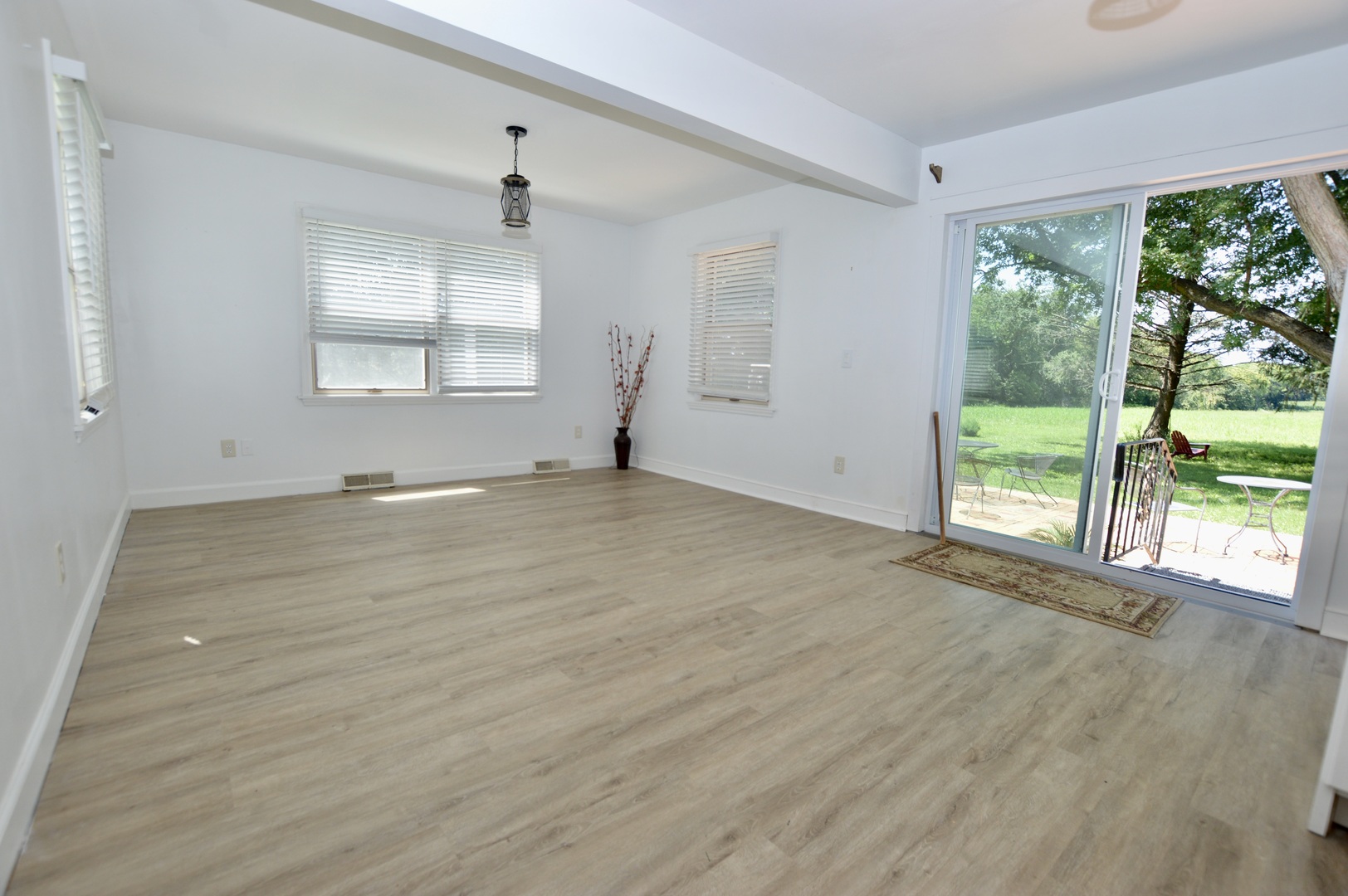 4601 Spring Grove Road Property Photo 8