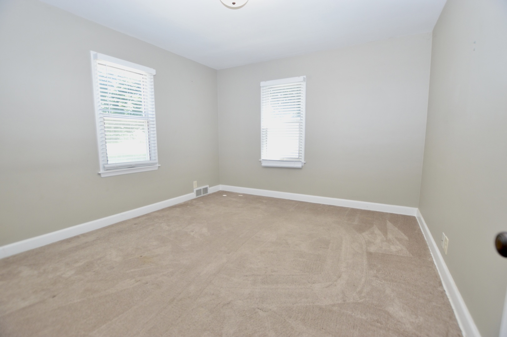 4601 Spring Grove Road Property Photo 14