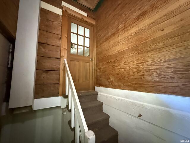 1312 W Sycamore Street Property Photo 15