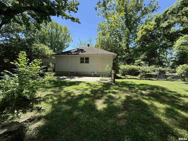 1312 W Sycamore Street Property Photo 26