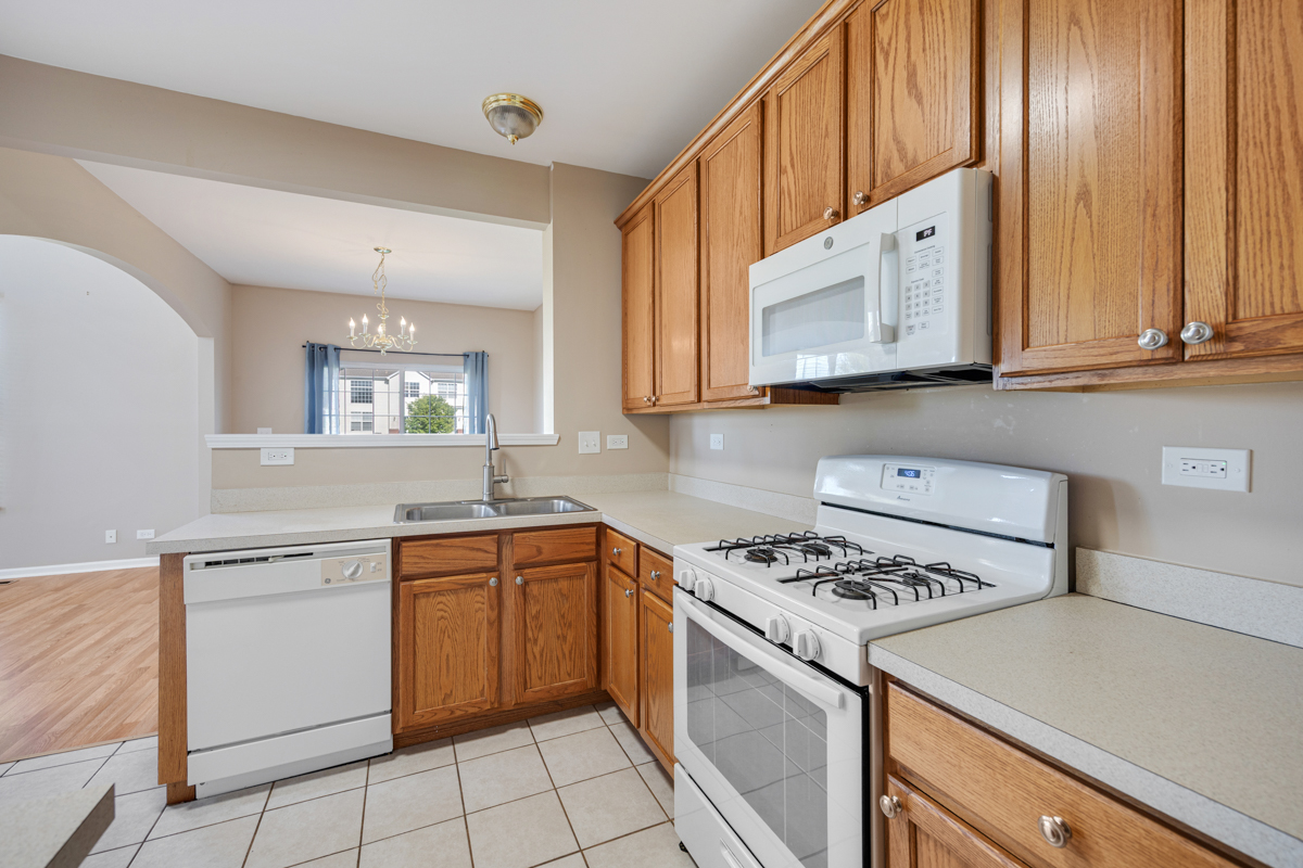 23932 Mc Mullin Circle Property Photo 6