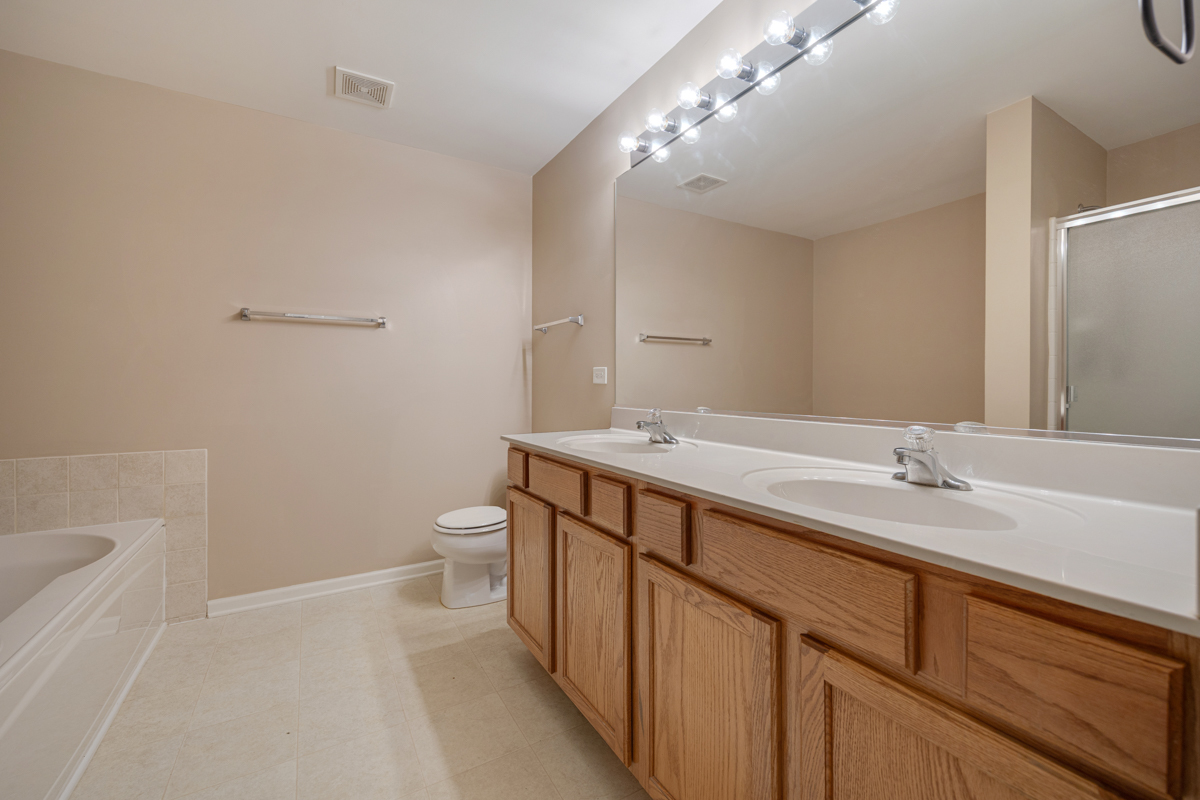 23932 Mc Mullin Circle Property Photo 15