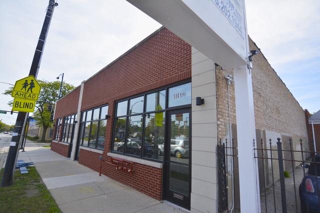 5501 W Montrose Avenue C Property Photo 1